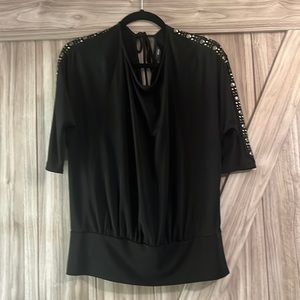 Rock and Republic black top 🖤